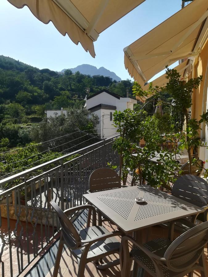 Bed and Breakfast Il Covo Delle Civette В'єтрі Екстер'єр фото